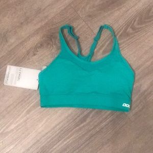 NWT Lorna Jane Spear Sports Bra Size S
